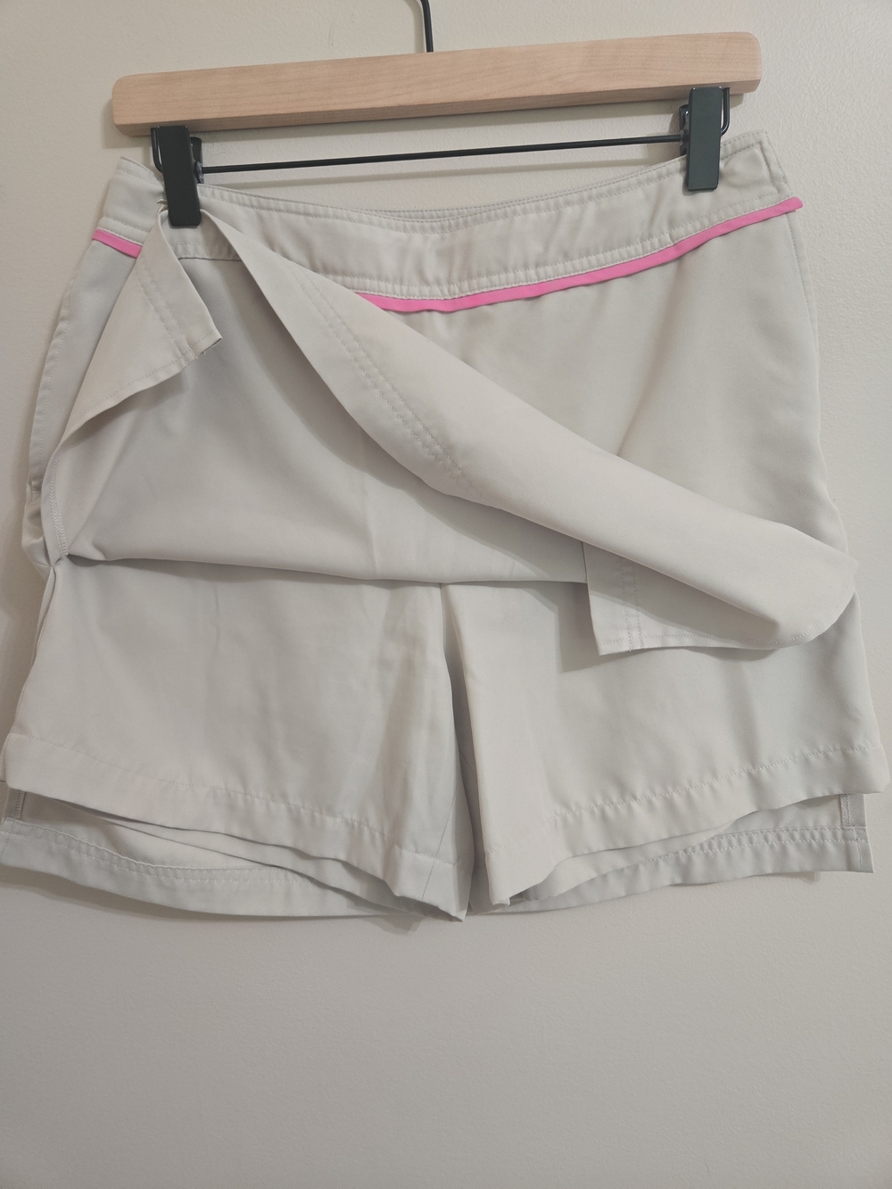 Vintage Lilly Pulitzer White Label Khaki Skort Women's Size 4 Quick Dry Golf - Picture 3 of 8